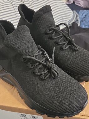 Womens Black Knit Slip-On Athletic Sneakers